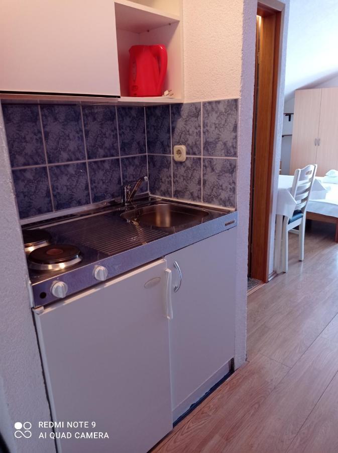Apartments Mihovil Omiš Exterior foto